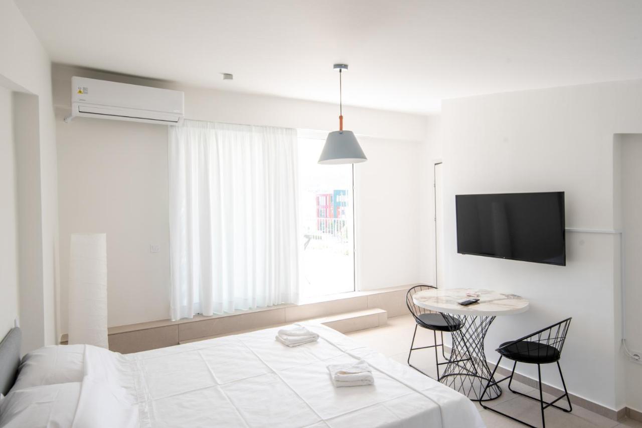 Ennea Suites-Null Suite Flambouras Luaran gambar